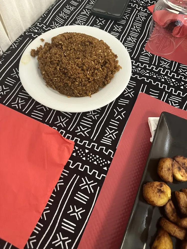 Poulet Accompagné de Banane Plantain Frite